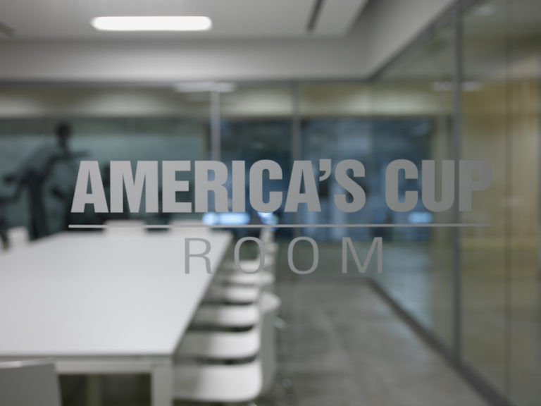 Americas Cup Room 768x576